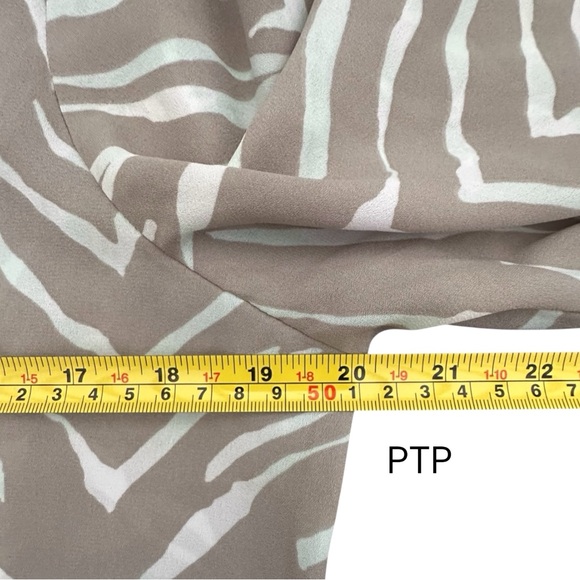 APT. 9 Zebra Print Tie-Front Flutter Sleeve Blouse - Picture 11 of 15